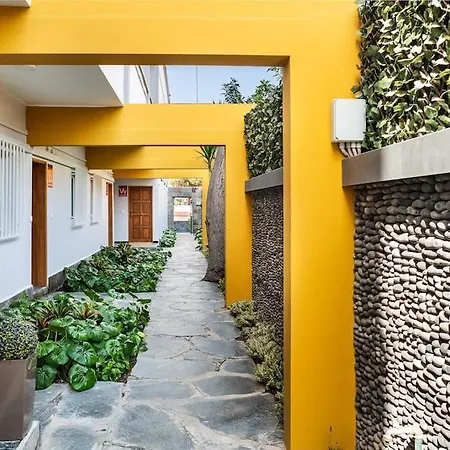 Puccini Oasis - La Rondine Apartman